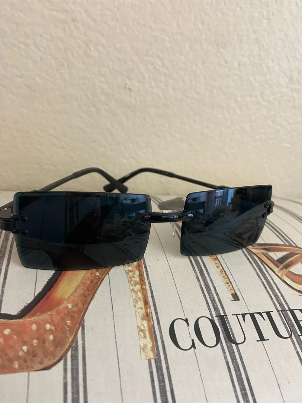 5/$10❤️❤️❤️NEW Retro Stylish Black Rectangular Sunglasses